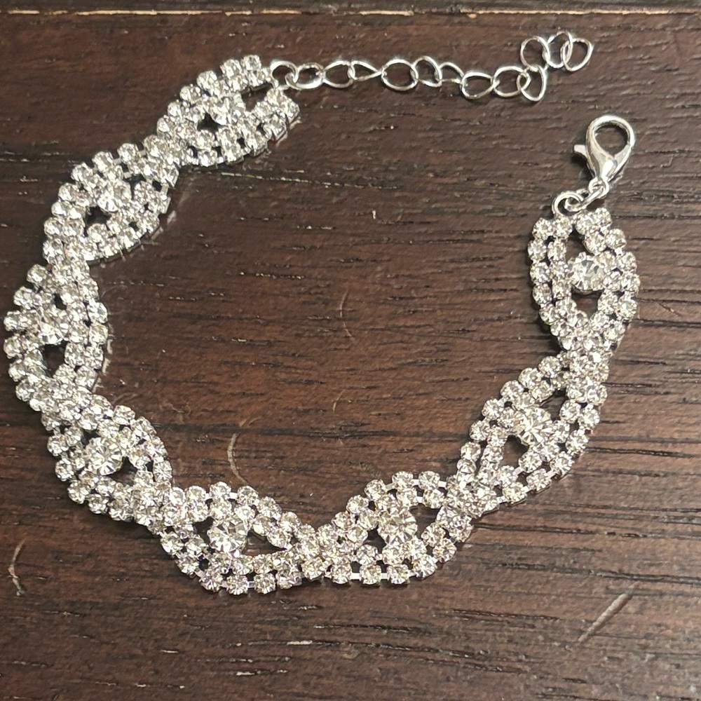 Elegant Silver Bracelet